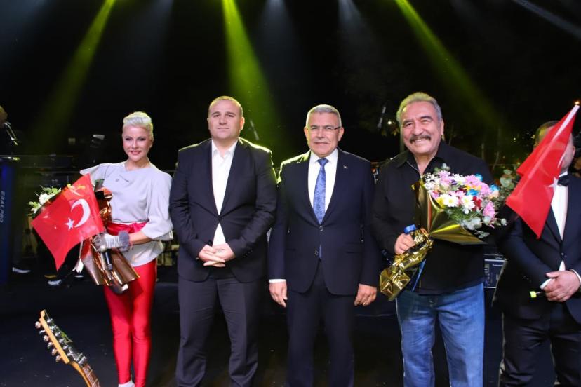 Köşk’teki konsere yoğun ilgi