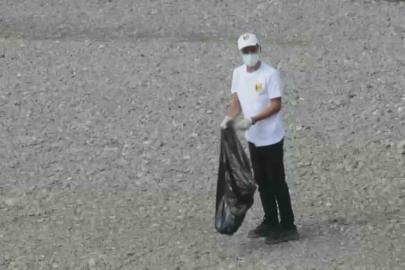 ‘Kulp Benim Evim’ Projesi kapsamında öğrenciler çöp topladı