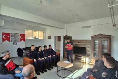 Kütahya’da hayvan nakillerinde belge kontrolü ve bilgilendirme çalışmaları