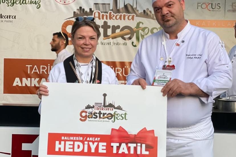Kütahyalı şeflerden Ankara Gastronomi Festivali’nde büyük başarı