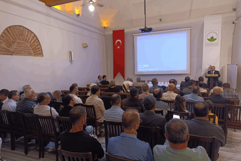 Liberal Parti Bursa'nın düzenlediği seminere yoğun ilgi