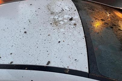 Lüleburgaz’da üst geçitten beton parçaları düştü: Sürücü faciadan döndü