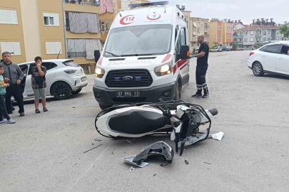 Manavgat’ta motosiklet ile otomobil çarpıştı: 1 yaralı