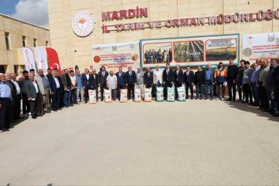 Mardin’de çiftçilere 96 ton hibe destekli nohut ve mercimek tohumu dağıtıldı