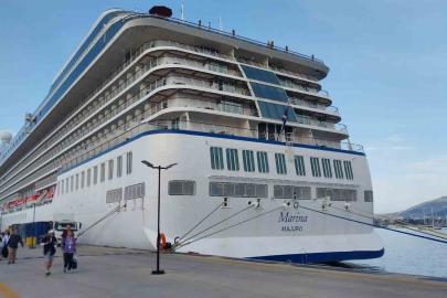 Marina, bin 194 yolcu getirdi