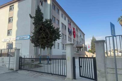 Mersin’de okulda gıda zehirlenmesi şüphesi: 26 çocuk hastaneye sevk edildi