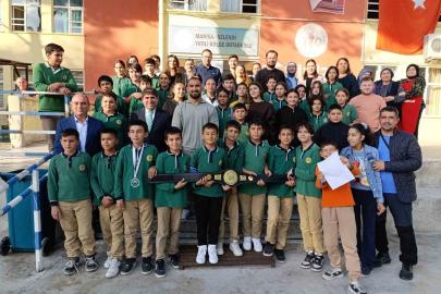 Milli Güreşçi Feyzullah Aktürk, öğrencilerle söyleşide buluştu