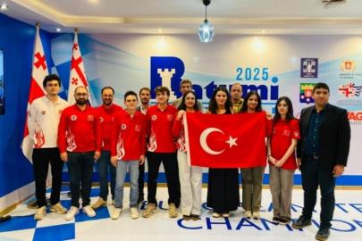 Milli satranççılardan büyük başarı! Bursalı büyükusta da takımda..