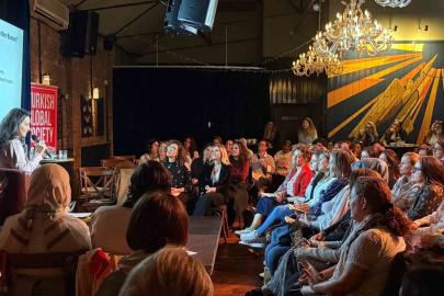 MomTalks, ilk yurt dışı etkinliğini Londra’da gerçekleştirdi