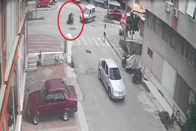 Motosiklet, hafif ticari araca çarpmamak için devrildi: 2 yaralı