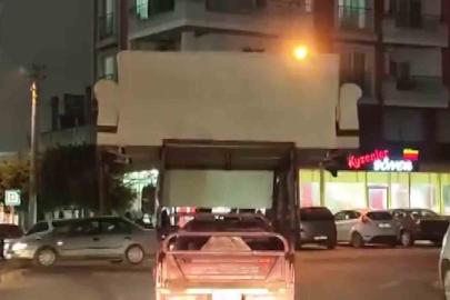 Motosikletle koltuk taşıyan sürücüye ceza