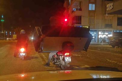 Motosikletle koltuk taşıyan yabancı uyruklu sürücü cezadan kaçamadı