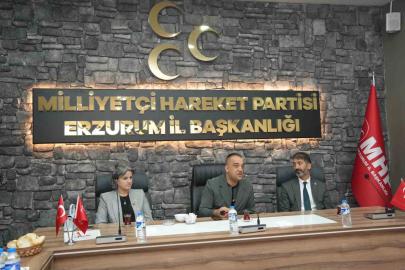 Muhtarlar, MHP Erzurum İl Başkanı Yurdagül ile kahvaltıda buluştu