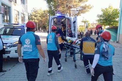 Niğde İl Sağlık Müdürlüğü’nde gerçeğini aratmayan yangın tatbikatı