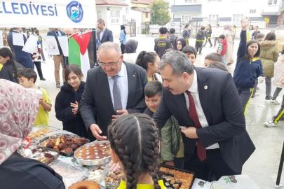 Öğrencilerden Filistin’e destek