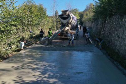 Ordu’da beton yol seferberliği sürüyor