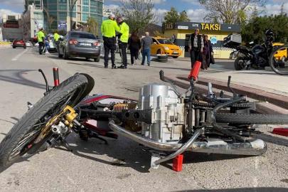 Otomobil ile motosiklet çarpıştı: 1 yaralı