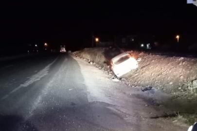 Otomobil şarampole girdi: 2 yaralı