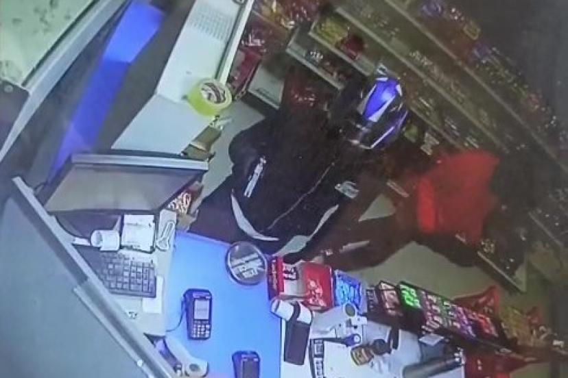 Petrol istasyonunda silahlı soygun