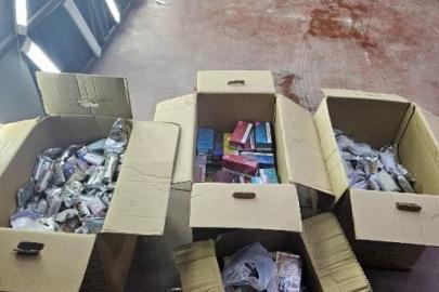 Polisten kaçakçılık operasyonu: 2 gözaltı