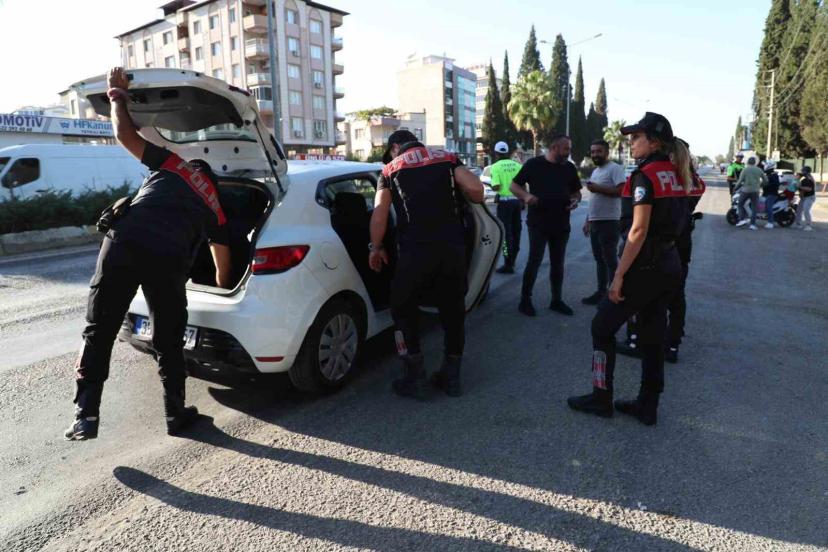 Polisten şehirde firari temizliği: 718’i yakalandı