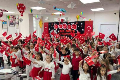 Pursaklar’ın Nezaket Okullarında Cumhuriyet Bayramı coşkusu