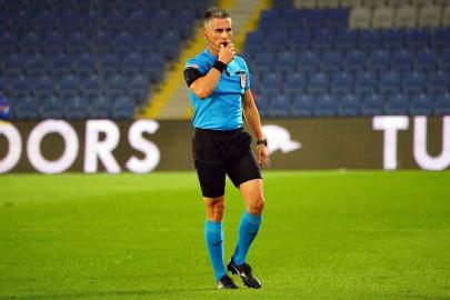 Rams Başakşehir - Galatasaray maçının VAR’ı Sarper Barış Saka oldu
