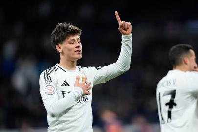 Real'in süperstarı Arda Güler, LGBT pazubandı takmayı reddetti.