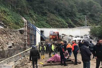 Rize’de duvar inşaatında kalıp çöktü: 5 işçi yaralı