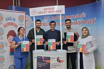 Sağlık çalışanları tarafından el hijyeninin önemi anlatıldı