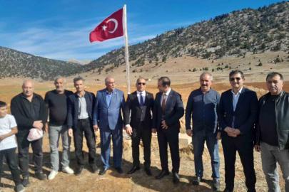 Saimbeyli’de milli mücadele şehitlerinin kabirleri yenileniyor