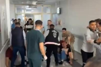 Şanlıurfa’da hastane acilinde tekme tokat kavga kamerada
