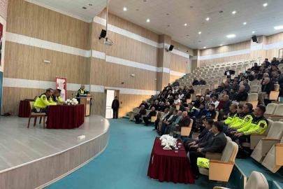 Servis şoförlerine yönelik güvenli trafik eğitimi