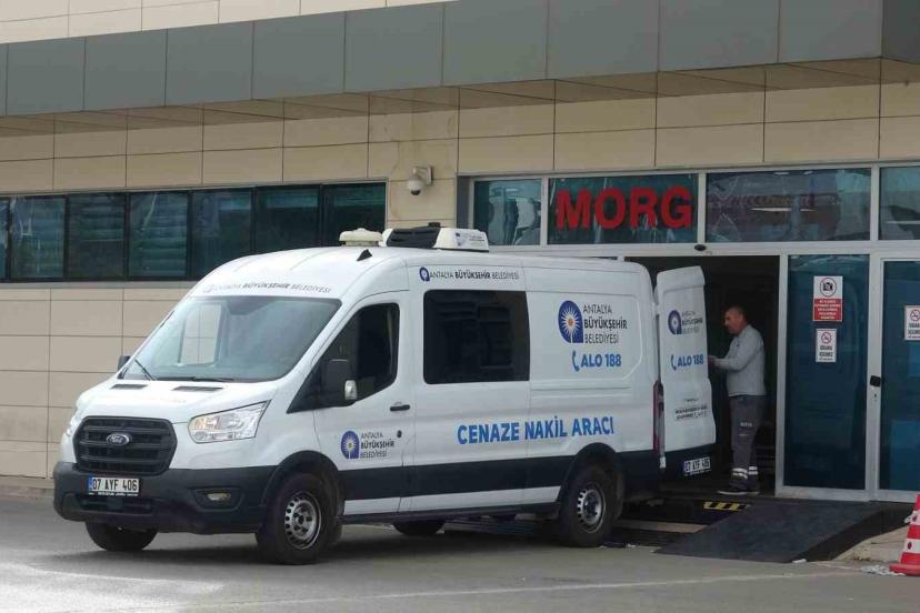 Silahlı kavgada hayatını kaybeden 2 gencin cenazeleri teslim alındı