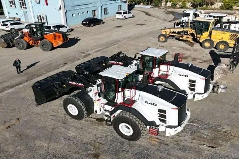 Şırnak İl Özel İdaresi araç filosuna yeni araçlar kazandırdı