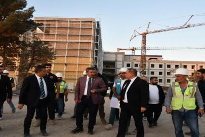 Şırnak’ta 500 yataklı bölge hastanesinin inşaatı denetlendi