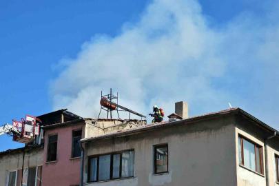 Sobayı yakmak isterken evi yaktı