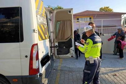 Söke ve Sultanhisar’da okul servislerine jandarma denetimi