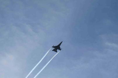 SOLOTÜRK, Anıtkabir semalarında çevre tanıma uçuşunu icra etti