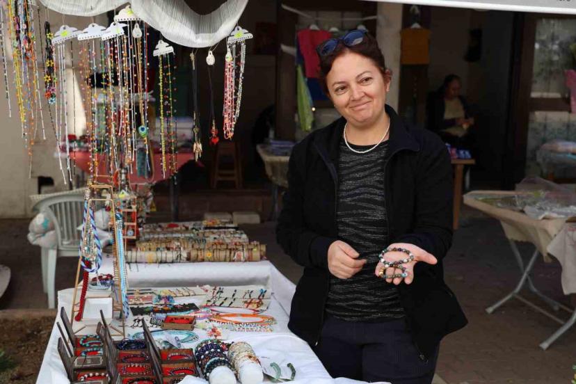 Stres ve kaygı yönetiminde yeni trend: Doğal taş bileklik