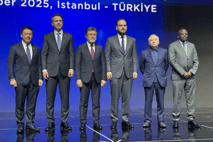 Tarım ve Orman Bakanı Yumaklı: "İstanbul sıfır atık vizyonunun küresel merkezlerinden biri haline gelmiştir"