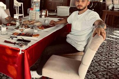 Tarsus’ta otomobille çarpışan motosikletli hayatını kaybetti