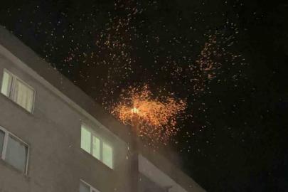 Tekirdağ’da bacadan alev püskürdü, geceyi aydınlattı