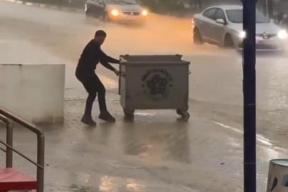 Tekirdağ’da köprü altları göle döndü, araçlar suya gömüldü