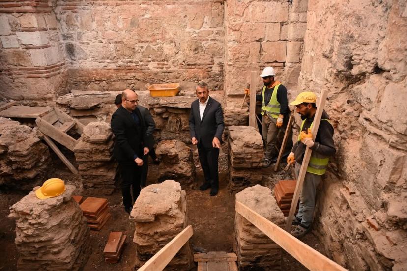 Toprak altından çıkan hazine "Gazimihal Hamamı"