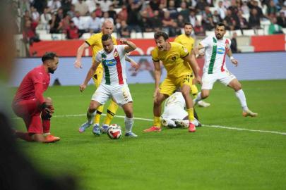 Trendyol 1. Lig: Amed Sportif Faaliyetler: 0 - İstanbulspor: 0