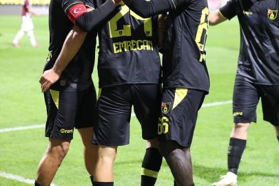 Trendyol 1. Lig: İstanbulspor: 1 - Bandırmaspor: 1