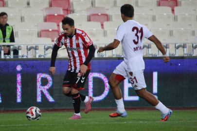 Trendyol 1. Lig: Özbelsan Sivasspor: 1 - Hatayspor: 1