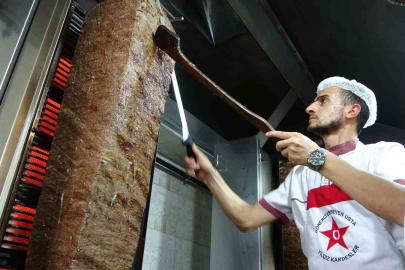 Tuzla’da 30 yıllık lezzet artık sabit mekanda