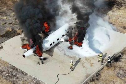 ‘Uçak kaza kırıma uğradı’ tatbikatı nefes kesti